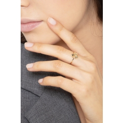 18k yellow gold ring with four-leaf clover 2