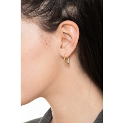 Boucles d’oreilles en or jaune 18k à tube carré creux  2