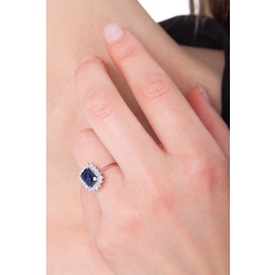 18k white gold halo ring with blue sapphires and diamonds  2