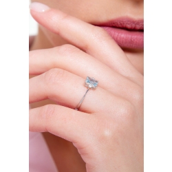 Anillo de oro blanco de 18 quilates con aguamarina  2