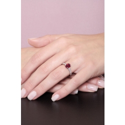 Ring 18k white gold with ruby and diamonds 2