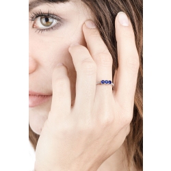 White gold 18k trilogy with blue sapphires and diamonds  2