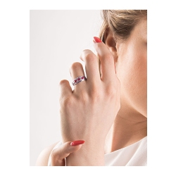 Anillo tres piedras en Oro Blanco 18k con rubíes y diamantes 2