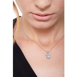 Collier en or blanc 18k en forme de feuille avec diamants et aigue-marine 2