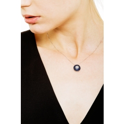 Collar con pavé de zafiros azules y diamantes en oro blanco 18k 2