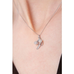 18k white gold pendant with 2 wires and diamonds 2