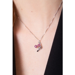 Collar mujer con flores en oro blanco 18k con rubies y diamantes 2