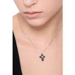 Collar con cruz abombada en oro blanco 18k con diamantes negros y diamante 2