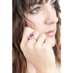 Halo ring white gold 18k with diamonds and ruby 2