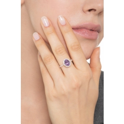 White gold 18k ring with amethyst and diamonds 2