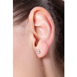 Boucles d’oreilles papillon en or blanc 18k avec diamants 2