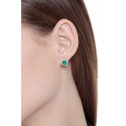 White gold 18k halo stud earrings with emeralds heart cut and diamonds  2