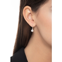 White gold 18k earrings with natural cultivated pearl and diamonds  2