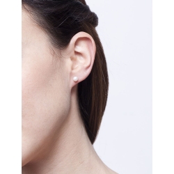 Boucles d’oreilles en or blanc 18k avec perle naturelle cultivée 2