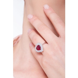 Diamond double halo ring with a heart cut ruby white gold 18k 2