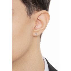 White gold 18k 4 prong diamond stud earring 2