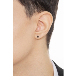 White gold 18k single stud earring with a black diamond 2