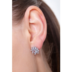 Boucles d'oreilles en or blanc 18k avec aigue-marine et diamants 2