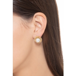 Pendientes de oro amarillo de 18k con perlas cultivadas y diamantes 2