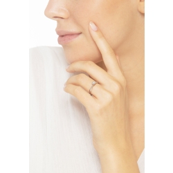 4 claw solitaire ring with a 0,30 ct diamond  2