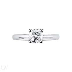 Four prong solitaire setting