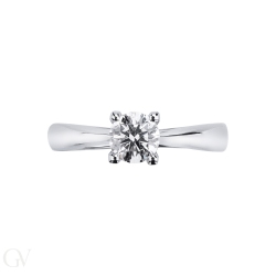 Four prong solitaire setting