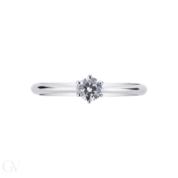 18k white gold solitaire setting six prongs
