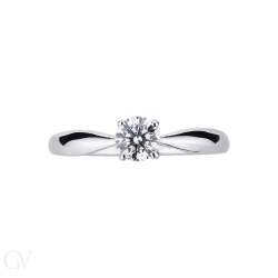 Solitaire setting four prongs in white gold 18k