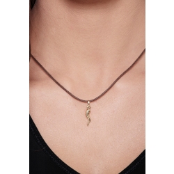 Colgante cuerno porta fortuna en oro amarillo 18K 2