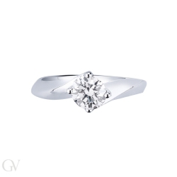Solitaire setting four prong white gold 