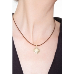 18k yellow gold baptism pendant 2