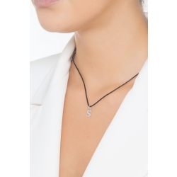 Pendant with initial letter S uppercase in 18k white gold 2