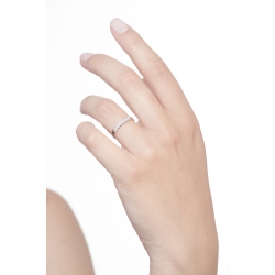 Demi alliance 7 diamants 0.20 ct en or blanc 18k 2