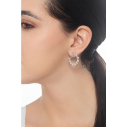 Boucles d'oreilles créoles en or blanc 18k avec diamants 2