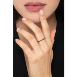 Anillo riviere en oro blanco de 18k con diamantes negros 2