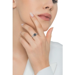 Anillo solitario en oro blanco 18k diamante negro 2