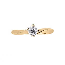 Four prong solitaire setting engagement ring