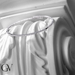 Semirigid bracelet in 18k white gold and diamonds 2