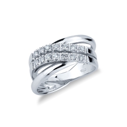 18k white gold ring with diamonds bands 
