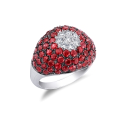 White gold 18k ring with pavé of rubies and diamonds 