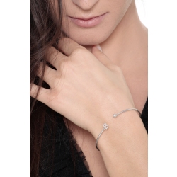 Brazalete Rígido en Oro Blanco 18k con Letra B y Diamantes 2