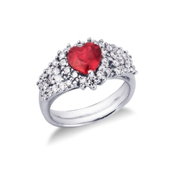 Band ring in white gold 18k with ruby heart cut and diamonds 