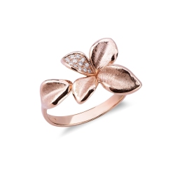 Rosé gold 18k flower ring with diamonds