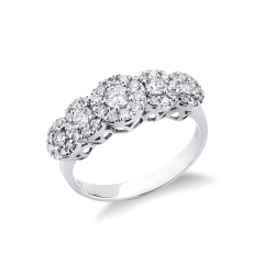 White gold 18k ring with diamonds 
