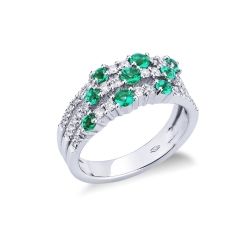 White gold 18k band ring with diamonds and emeralds 