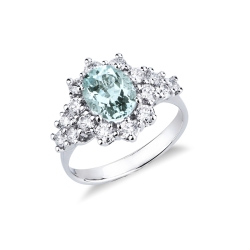18k white gold halo ring with aquamarine and diamonds