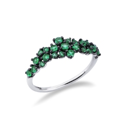 18k white gold ring with emeralds 