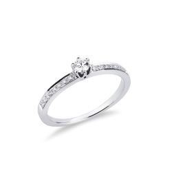 6 claw solitaire with diamond 0,15 ct and diamonds shoulder set 