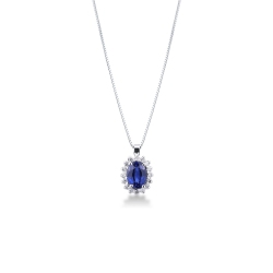 Necklace with oval cut blue sapphire and diamonds