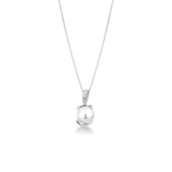 18k white gold necklace with pendant with diamonds and pearl